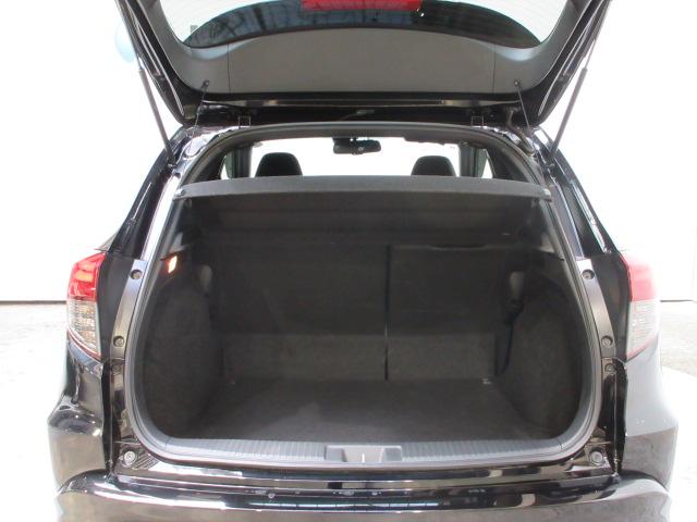 ヴェゼル RS・ホンダセンシング ギャザズ純正メモリーナビ リアカメラ ETC シートヒーター 純正アルミ LEDヘッドライト Bluetoothオーディオ USB ドアバイザー パドルシフト テールゲートスポイラー ワンオーナー(19枚目)