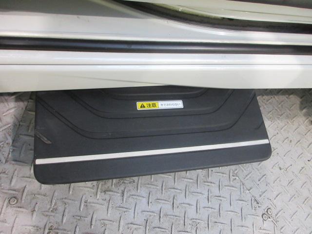 N-BOXカスタム G・Lターボホンダセンシング 純正前後ドライブレコーダー 純正9インチメモリーナビ リアカメラ CD DVD 両側電動スライドドア ETC ブライドスポット Bluetooth USB パドルシフト 純正アルミ ワンオーナー PW(11枚目)