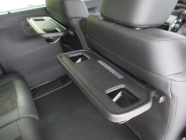 Ｎ－ＢＯＸカスタム ターボ　オーディオレス仕様　禁煙車　ＨｏｎｄａＳＥＮＳＩＮＧ　クルーズコントロール　シートヒーター　オートエアコン　両側電動スライドドア　純正アルミホイール　ＬＥＤヘッドライト　ワンオーナー　イモビライザー（14枚目）