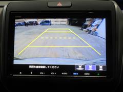 �Хå������β����Ǥ��������ɥ饤�󤬥��ࡼ���ʼָ�����򥵥ݡ��Ȥ������ޤ����ָ�����ΰ¿��������åפ��ޤ��͡� 4