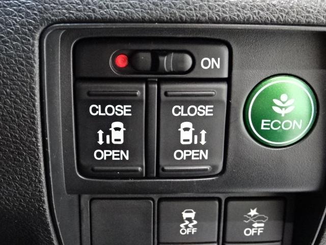 オデッセイ アブソルート・Xホンダセンシングアドバンスドパッケジ 7人 メモリーナビ 全周囲カメラ ETC USB入力端子 Bluetooth 純正アルミ LED パドルシフト ワンオーナー 記録簿 バックモニター付 運転席パワーシート ABS DVD再生可 地デジ(9枚目)