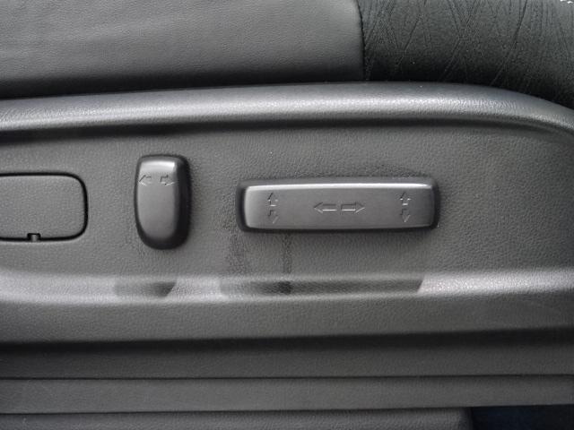 オデッセイ アブソルート・Xホンダセンシングアドバンスドパッケジ 7人 メモリーナビ 全周囲カメラ ETC USB入力端子 Bluetooth 純正アルミ LED パドルシフト ワンオーナー 記録簿 バックモニター付 運転席パワーシート ABS DVD再生可 地デジ(17枚目)