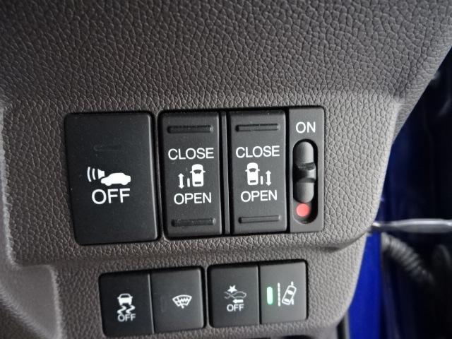 フリードハイブリッド ハイブリッド・Gホンダセンシング 6人 前後ドラレコ メモリーナビ ETC 後席モニター 両側電動スライドドア HondaSENSING 軽減ブレーキ キーフリーシステム 電動格納式ドアミラー ミュージックプレイヤー接続可 1オ-ナ-(12枚目)