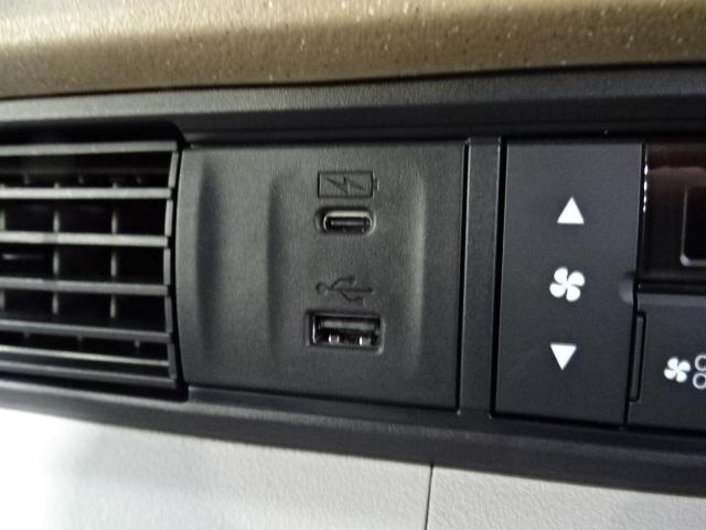 Ｎ－ＢＯＸ ベースグレード　当社デモカー　ＨｏｎｄａＳＥＮＳＩＮＧ　ドラレコ　メモリーナビ　リアカメラ　両側電動ドア　シートヒーター　ＥＴＣ　ＬＥＤライト　ＢＬＵＥＴＯＯＴＨ　衝突軽減システム　スマートキ－　車線維持支援システム（11枚目）