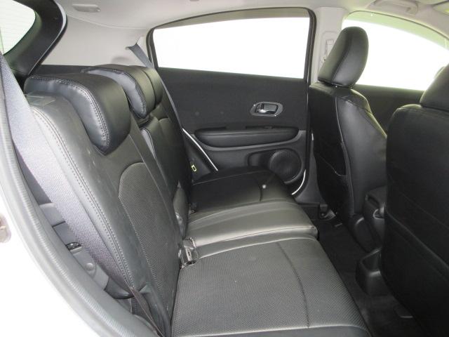 ヴェゼル Ｘ・ホンダセンシング　ＨｏｎｄａＳＥＮＳＩＮＧ　ＥＴＣ　メモリーナビ　リアカメラ　フルセグＴＶ　Ｂｌｕｅｔｏｏｔｈ　純正アルミホイール　Ｒカメラ　Ｗエアバッグ　盗難防止　アクティブクルーズコントロール　オートエアコン（17枚目）