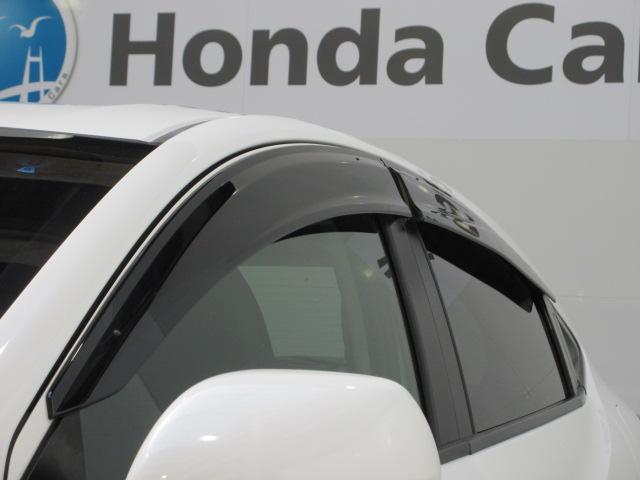ヴェゼル Ｘ・ホンダセンシング　ＨｏｎｄａＳＥＮＳＩＮＧ　ＥＴＣ　メモリーナビ　リアカメラ　フルセグＴＶ　Ｂｌｕｅｔｏｏｔｈ　純正アルミホイール　Ｒカメラ　Ｗエアバッグ　盗難防止　アクティブクルーズコントロール　オートエアコン（24枚目）