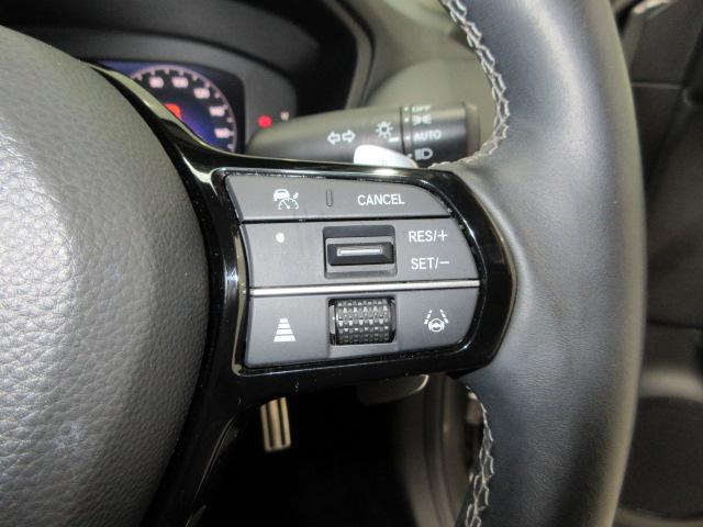 ＺＲ－Ｖ ｅ：ＨＥＶＺ　前後ドラレコ　メモリーナビ　全周カメラ　ＥＴＣ２．０　ＨｏｎｄａＳＥＮＳＩＮＧ　Ｐセンサー　レザー　Ｂカメラ　サイドエアバック　パワ－シ－ト　ナビＴＶ　ＬＥＤヘッドライト　ＵＳＢ接続　地デジ　サポカー（9枚目）