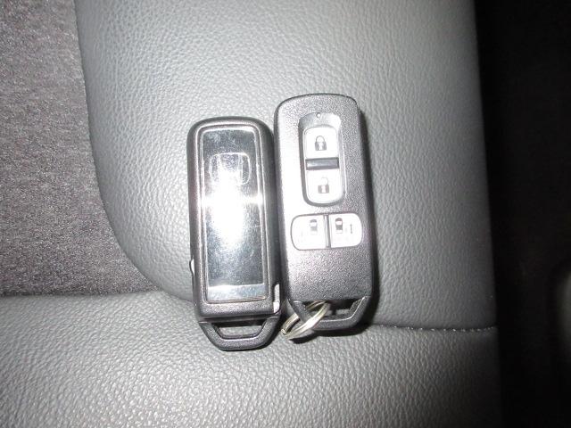 Ｎ－ＢＯＸカスタム Ｌターボ　ＨｏｎｄａＳＥＮＳＩＮＧ　前後ドラレコ　メモリーナビ　リアカメラ　両側電動スライドドア　シートヒーター　ＥＴＣ　パドルシフト　ドアバイザー　ワンオーナー　衝突軽減ブレーキサポート　ＬＥＤヘッドライ（15枚目）