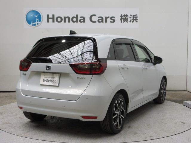 フィット ｅ：ＨＥＶホーム　前後ドラレコ　メモリーナビ　リアカメラ　ＥＴＣ２．０　ドアバイザー　ＨｏｎｄａＳＥＮＳＩＮＧ　ワンオーナー　前後誤発進抑制機能　クリソナ　助手席エアバッグ　運転席エアバッグ　１オナ　禁煙　ＬＥＤライト（18枚目）
