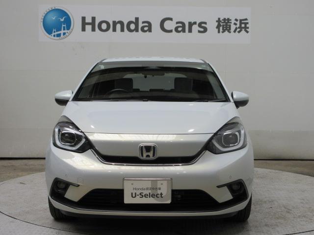 フィット ｅ：ＨＥＶホーム　前後ドラレコ　メモリーナビ　リアカメラ　ＥＴＣ２．０　ドアバイザー　ＨｏｎｄａＳＥＮＳＩＮＧ　ワンオーナー　前後誤発進抑制機能　クリソナ　助手席エアバッグ　運転席エアバッグ　１オナ　禁煙　ＬＥＤライト（20枚目）