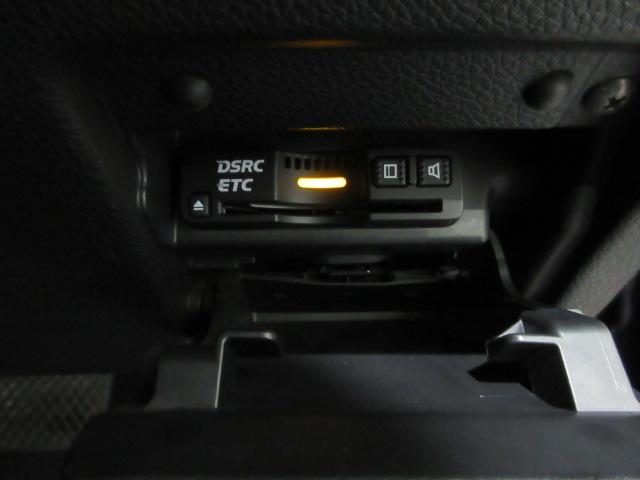 アコードハイブリッド ＥＸ　ＨｏｎｄａＳＥＮＳＩＮＧ　ドラレコ　メモリーナビ　リアカメラ　シートヒーター　パワーシート　ＥＴＣ　純正アルミ　Ｂｌｕｅｔｏｏｔｈ　パドルシフト　ワンオーナー　バックモニター　Ｐシート　Ｐセンサー（5枚目）
