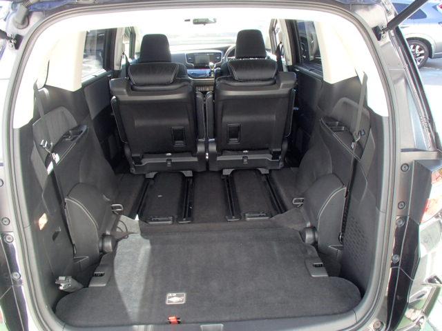 オデッセイ アブソルート・ＥＸ　インターナビ　全周囲カメラ　バックカメラ　フルセグ　ＵＳＢ接続　Ｂｌｕｅｔｏｏｔｈ接続　ＬＥＤヘッドライト　純正アルミホイール　前後ドライブレコーダー　ＥＴＣ　整備記録簿　シ－トヒ－タ－　スマ－トキ－（18枚目）