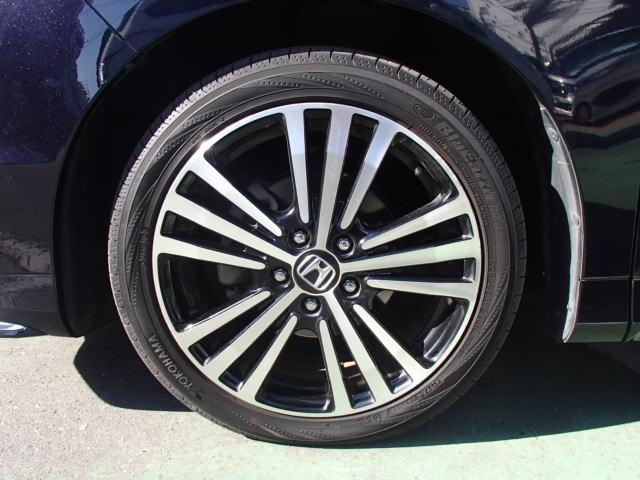 オデッセイ アブソルート・ＥＸ　インターナビ　全周囲カメラ　バックカメラ　フルセグ　ＵＳＢ接続　Ｂｌｕｅｔｏｏｔｈ接続　ＬＥＤヘッドライト　純正アルミホイール　前後ドライブレコーダー　ＥＴＣ　整備記録簿　シ－トヒ－タ－　スマ－トキ－（21枚目）