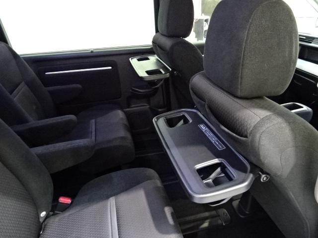 ステップワゴンスパーダ スパーダホンダセンシング　７人　ＨｏｎｄａＳＥＮＳＩＮＧ　メモリーナビ　リヤカメラ　フルセグＴＶ　Ｂｌｕｅｔｏｏｔｈ　ＥＴＣ　純正アルミホイール　ワンオーナー　ＬＫＡ　盗難防止　助手席エアバッグ　ワンオーナ－　Ｗパワスラ　禁煙（14枚目）