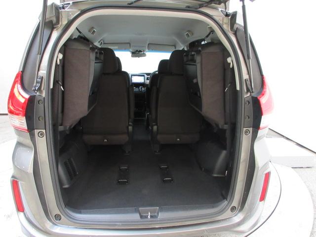 フリードハイブリッド ハイブリッド・Ｇホンダセンシング　６人　前後ドラレコ　ＥＴＣ　メモリーナビ　両側電動スライドドア　リアカメラ　シートヒーター　ワンオーナー　軽減ブレーキ　キーフリーシステム　電動格納式ドアミラー　Ｂｌｕｅｔｏｏｔｈ音楽　衝突安全ボディ（25枚目）