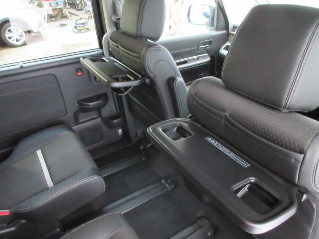 ステップワゴンスパーダ スパーダハイブリッドG・EXホンダセンシング 7人 メモリーナビ リアカメラ 両側電動スライドドア シートヒーター ETC Bluetooth USB LEDヘッドライト ドアバイザー ワンオーナー(20枚目)