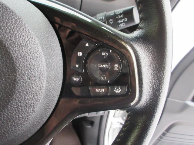 N-BOXカスタム G・Lターボホンダセンシング ドラレコ メモリーナビ リアカメラ 両側電動スライドドア ETC 後席モニター 純正アルミ パドルシフト Bluetooth ドアバイザー フルセ 両側PWスライドドア 車線逸脱 Bモニタ Iストップ(8枚目)