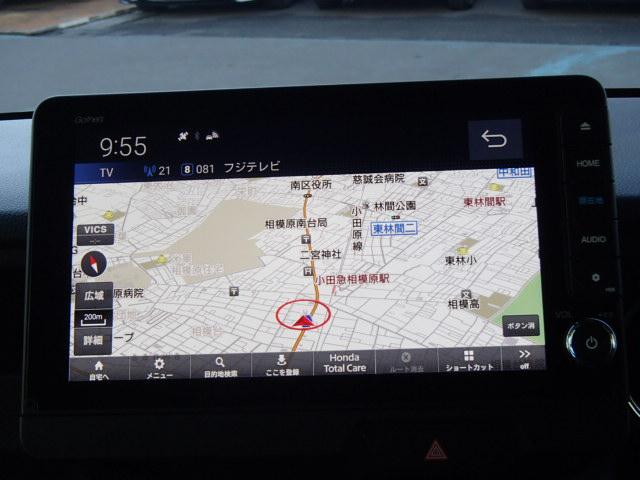 Ｎ－ＢＯＸカスタム ターボ　当社デモカー　インターナビ　フルセグ　バックカメラ　ＵＳＢ接続　Ｂｌｕｅｔｏｏｔｈ接続　前方純正ドライブレコーダー　ＬＥＤヘッドライト　両側電動スライドドア　シートヒーター　純正アルミホイール　ＥＴＣ（4枚目）