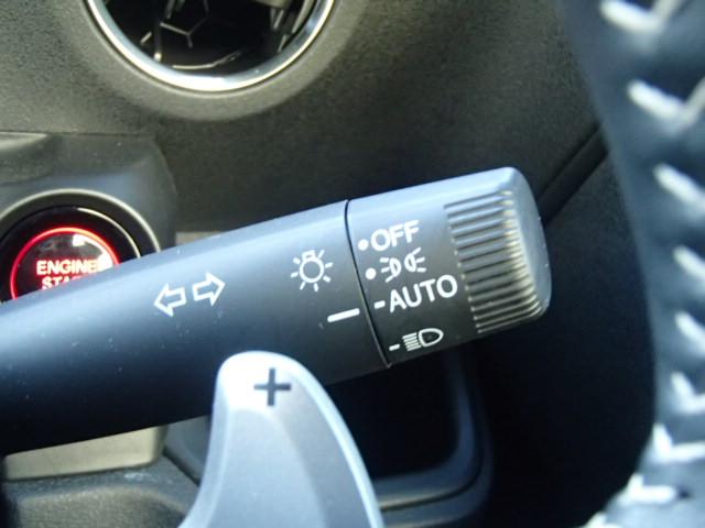 Ｎ－ＢＯＸカスタム ターボ　当社デモカー　インターナビ　フルセグ　バックカメラ　ＵＳＢ接続　Ｂｌｕｅｔｏｏｔｈ接続　前方純正ドライブレコーダー　ＬＥＤヘッドライト　両側電動スライドドア　シートヒーター　純正アルミホイール　ＥＴＣ（9枚目）