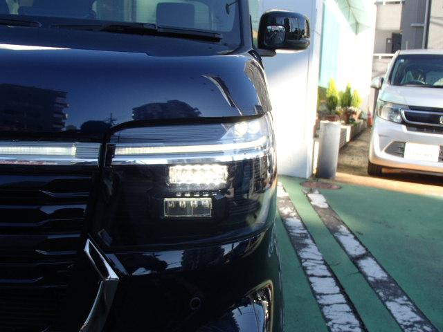 Ｎ－ＢＯＸカスタム ターボ　当社デモカー　インターナビ　フルセグ　バックカメラ　ＵＳＢ接続　Ｂｌｕｅｔｏｏｔｈ接続　前方純正ドライブレコーダー　ＬＥＤヘッドライト　両側電動スライドドア　シートヒーター　純正アルミホイール　ＥＴＣ（19枚目）