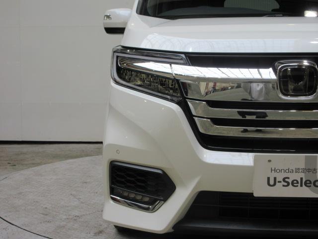 ステップワゴンスパーダ スパーダホンダセンシング　８人　前後ドラレコ　メモリーナビ　リアカメラ　Ｂｌｕｅｔｏｏｔｈ　ＵＳＢ　ＥＴＣ２．０　両側電動スライドドア　パーキングセンサー　純正アルミ　ワンオーナー　ＬＫＡ　盗難防止　助手席エアバッグ　記録簿有（30枚目）