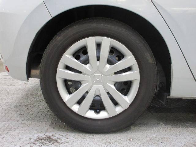 フィット ホーム　ＨｏｎｄａＳＥＮＳＩＮＧ　前後ドラレコ　メモリーナビ　リアカメラ　Ｂｌｕｅｔｏｏｔｈ　　ＵＳＢ　ＥＴＣ　ＬＥＤヘッドライト　パーキングセンサー　衝突軽減ブレーキ　レーンキープアシスト　禁煙車　記録簿付（20枚目）