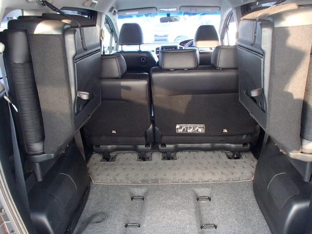 フリード Ｇエアロ　７インチインターナビ　フルセグ　バックカメラ　前後パーキングセンサー　Ｂｌｕｅｔｏｏｔｈ接続　ドアバイザー　助手席側電動スライドドア　純正アルミホイール　ＥＴＣ　ＥＣＯＮ　Ｒカメ　助手席エアバッグ（18枚目）