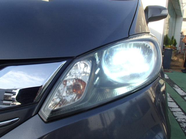 フリード Ｇエアロ　７インチインターナビ　フルセグ　バックカメラ　前後パーキングセンサー　Ｂｌｕｅｔｏｏｔｈ接続　ドアバイザー　助手席側電動スライドドア　純正アルミホイール　ＥＴＣ　ＥＣＯＮ　Ｒカメ　助手席エアバッグ（19枚目）