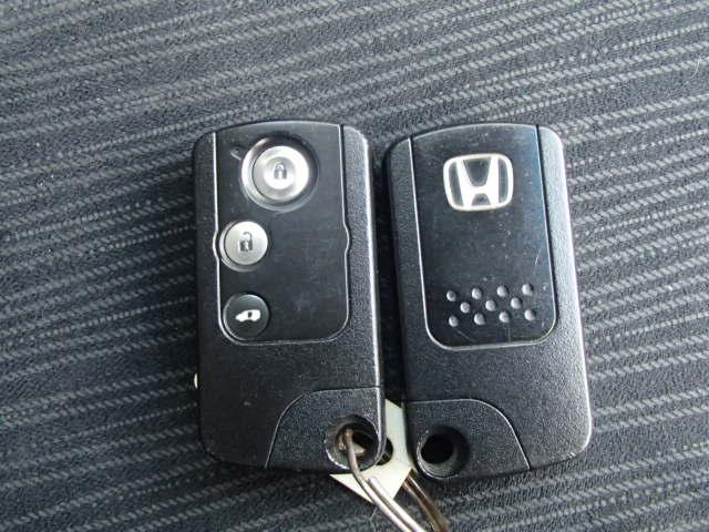 フリード Ｇエアロ　７インチインターナビ　フルセグ　バックカメラ　前後パーキングセンサー　Ｂｌｕｅｔｏｏｔｈ接続　ドアバイザー　助手席側電動スライドドア　純正アルミホイール　ＥＴＣ　ＥＣＯＮ　Ｒカメ　助手席エアバッグ（20枚目）