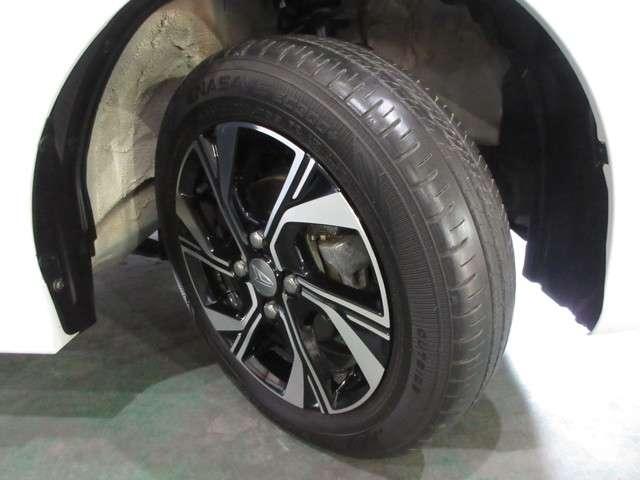 カスタムXスタイルセレクション 禁煙車 9インチナビ 全周囲カメラ 純正ドラレコ ワンオーナー車 衝突被害軽減ブレーキ ETC USB スマートキー 両側パワースライドドア LEDヘッドライト 盗難防止装置 シートヒーター(20枚目)