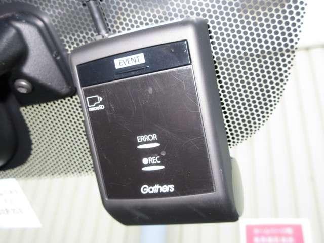 G・ホンダセンシング 禁煙車 6人乗り 安全運転支援システム 衝突被害軽減ブレーキ LEDヘッドライト 純正ドライブレコーダー 純正ナビ リアカメラ ETC 15インチアルミホイール スマートキー オートエアコン(6枚目)