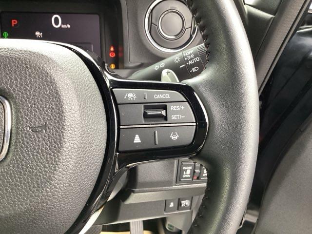 N-BOXカスタム ターボ 元デモカー 衝突被害軽減 禁煙 AW キーフリー Pセンサー ESC パワステ DVD再生 両席エアバック サイドエアバッグ ターボ車 USB接続 スマートキー Bカメラ パワーウィンドウ 1オナ(14枚目)