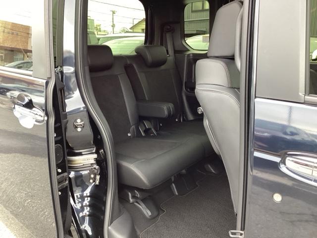 N-BOXカスタム ターボ 元デモカー 衝突被害軽減 禁煙 AW キーフリー Pセンサー ESC パワステ DVD再生 両席エアバック サイドエアバッグ ターボ車 USB接続 スマートキー Bカメラ パワーウィンドウ 1オナ(23枚目)