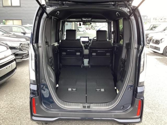 N-BOXカスタム ターボ 元デモカー 衝突被害軽減 禁煙 AW キーフリー Pセンサー ESC パワステ DVD再生 両席エアバック サイドエアバッグ ターボ車 USB接続 スマートキー Bカメラ パワーウィンドウ 1オナ(28枚目)