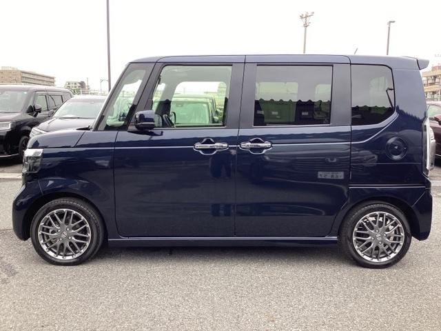 N-BOXカスタム ターボ 元デモカー 衝突被害軽減 禁煙 AW キーフリー Pセンサー ESC パワステ DVD再生 両席エアバック サイドエアバッグ ターボ車 USB接続 スマートキー Bカメラ パワーウィンドウ 1オナ(34枚目)