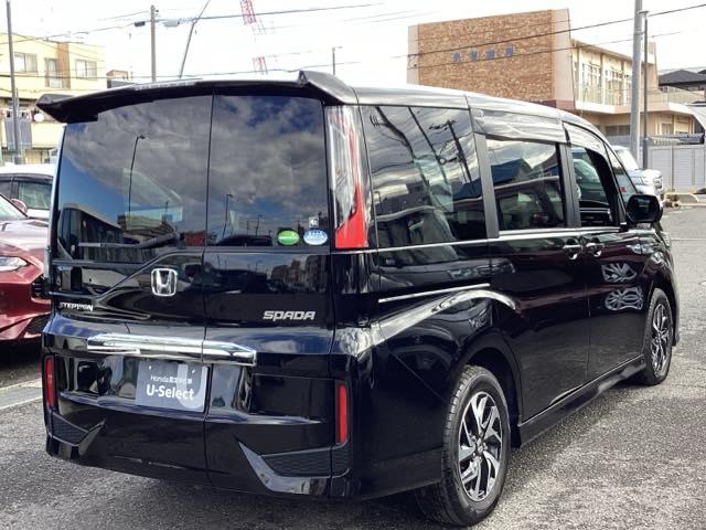 ステップワゴンスパーダ スパーダホンダセンシング 禁煙 盗難防止 助手席エアバッグ ワンオーナ- Wパワスラ メモリナビ 記録簿有 地デジ LEDライト 横滑り防止システム オートエアコン リアカメラ USB ナビ&TV 三列シート アイドリングS(39枚目)