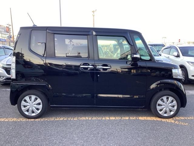 N-BOX G・Lパッケージ 両PSD メンテナンスノート 禁煙 カラーバックモニター 全席PW イモビライザー ナビテレビ 1セグ AAC 横滑り防止 スマートキー DVD再生 メモリーナビ ABS キーレスE 運転席エアバッグ(25枚目)