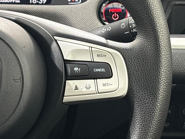 フィット e:HEVクロスター 純正メモリーナビ フルセグTV バックカメラ 前後ドラレコ サイドカーテンエアバック LEDヘッドライト ETC コンフォートビューパッケージ ルーフレール 2トーンカラー 衝突回避システム 地デジ(13枚目)