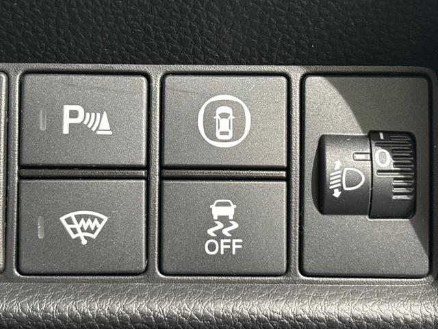 フィット e:HEVクロスター 純正メモリーナビ フルセグTV バックカメラ 前後ドラレコ サイドカーテンエアバック LEDヘッドライト ETC コンフォートビューパッケージ ルーフレール 2トーンカラー 衝突回避システム 地デジ(23枚目)