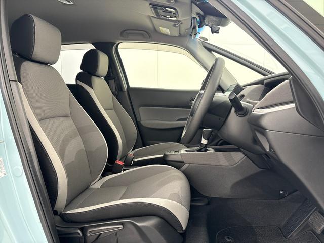 フィット e:HEVクロスター 純正メモリーナビ フルセグTV バックカメラ 前後ドラレコ サイドカーテンエアバック LEDヘッドライト ETC コンフォートビューパッケージ ルーフレール 2トーンカラー 衝突回避システム 地デジ(28枚目)