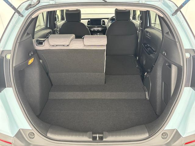 フィット e:HEVクロスター 純正メモリーナビ フルセグTV バックカメラ 前後ドラレコ サイドカーテンエアバック LEDヘッドライト ETC コンフォートビューパッケージ ルーフレール 2トーンカラー 衝突回避システム 地デジ(37枚目)