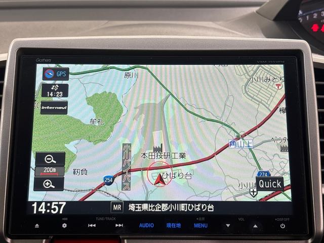 デカナビ装備で、マップ画面だけではなくＴＶ・オーディオ画面も見やすい仕様になっています♪新品を取り付けると結構な金額が掛かる装備が既についているので、とてもお買い得です！