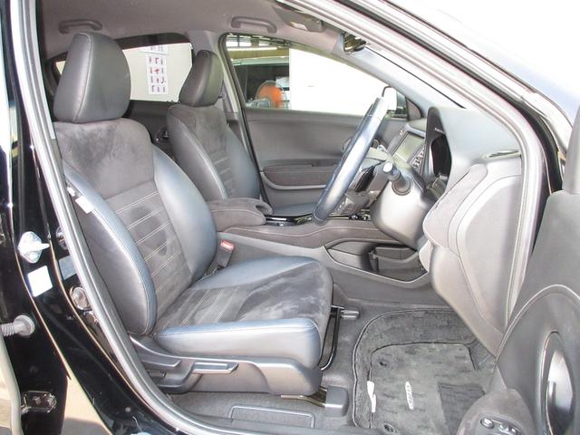 ヴェゼル ハイブリッドＲＳ・ホンダセンシング　純正８インチメモリーナビＢｌｕｅｔｏｏｔｈＥＴＣＲカメラワンオーナー　禁煙車　ＥＴＣ付　１オ－ナ－　定期点検記録簿　衝突安全ボディ　サイドＳＲＳ　フルオートエアコン　ＵＳＢ接続　両席エアバック　イモビ（20枚目）