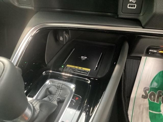 ヴェゼル e:HEVZ ホンダセンシング ホンダコネクトディスプレイ リアカメラ ドラレコ サイドエアバック ETC2.0 フルオートエアコン 衝突回避支援ブレーキ機能 1オナ スマキ Pトランク Dレコ エアバッグ Rカメ(13枚目)