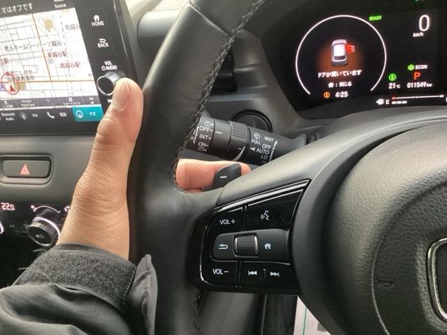 ヴェゼル e:HEVZ ホンダセンシング ホンダコネクトディスプレイ リアカメラ ドラレコ サイドエアバック ETC2.0 フルオートエアコン 衝突回避支援ブレーキ機能 1オナ スマキ Pトランク Dレコ エアバッグ Rカメ(20枚目)