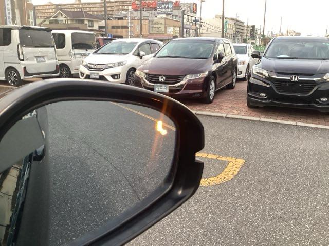 ヴェゼル e:HEVZ ホンダセンシング ホンダコネクトディスプレイ リアカメラ ドラレコ サイドエアバック ETC2.0 フルオートエアコン 衝突回避支援ブレーキ機能 1オナ スマキ Pトランク Dレコ エアバッグ Rカメ(24枚目)