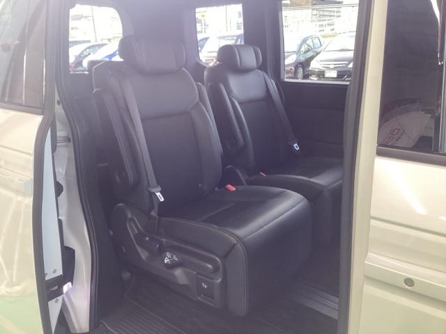 ステップワゴン e:HEVスパーダ アルミ 1オーナー フルオートエアコン メモリナビ ESC シートヒータ キーフリー LEDヘッドランプ イモビ ABS リアカメラ スマートキ USBポート クルーズコントロール ECOモード 禁煙(24枚目)