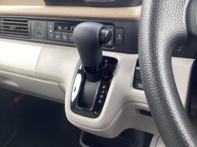 N-BOX ベースグレード 元デモカー ホンダセンシング ホンダコネクトナビ&Rカメラ ドラレコ 電動スライドドア サイドエアバック ETC フルオートエアコン 衝突軽減システム スマートキ- 禁煙 カーテンエアバック 地デジ(13枚目)