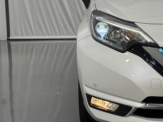 ノート e-パワーメダリスト 純正メモリーナビ フルセグTV バックカメラ 全方位カメラ スマートキー LEDヘッドライト 前後ドラレコ ETC クルーズコントロール 横滑り防止装置 被害軽減ブレーキ DVD再生可 TVナビ 禁煙(6枚目)