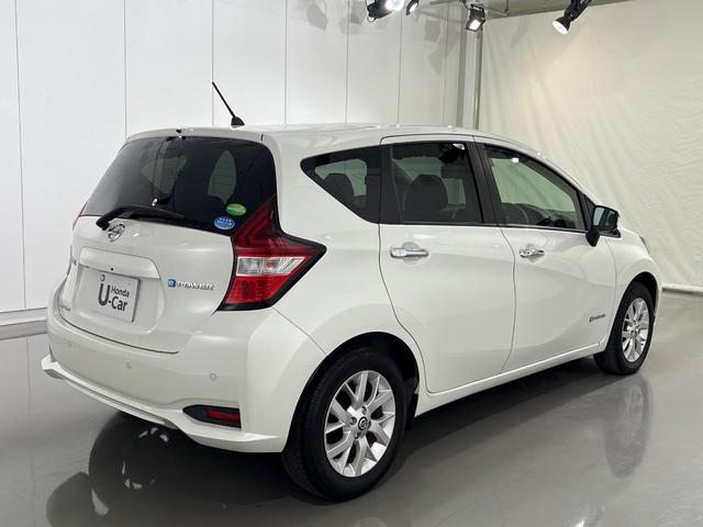 ノート e-パワーメダリスト 純正メモリーナビ フルセグTV バックカメラ 全方位カメラ スマートキー LEDヘッドライト 前後ドラレコ ETC クルーズコントロール 横滑り防止装置 被害軽減ブレーキ DVD再生可 TVナビ 禁煙(9枚目)